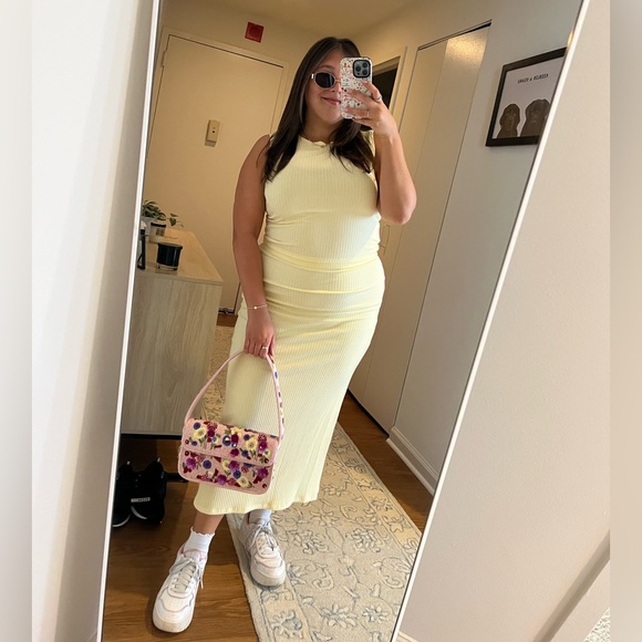 CLOSET CLEAN OUT - PLEASE MAKE AN OFFER! - Picture 2 of 5